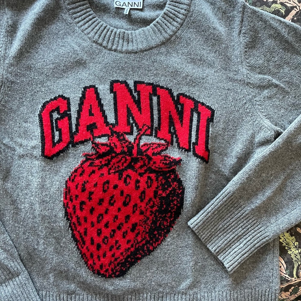 Ganni gray wool Sweater 🍓